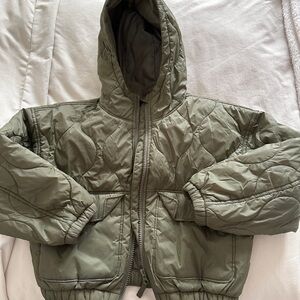 Like new girls jacket size 6-7
